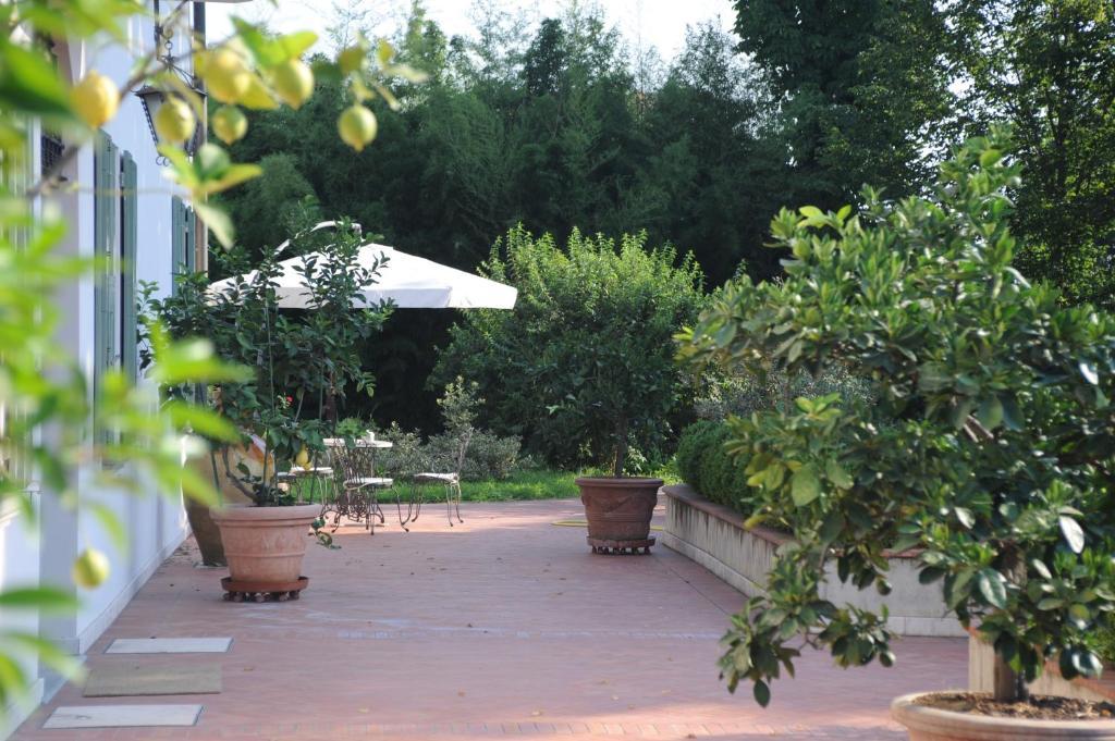 Al Melograno - Room & Breakfast Bologna Exterior foto